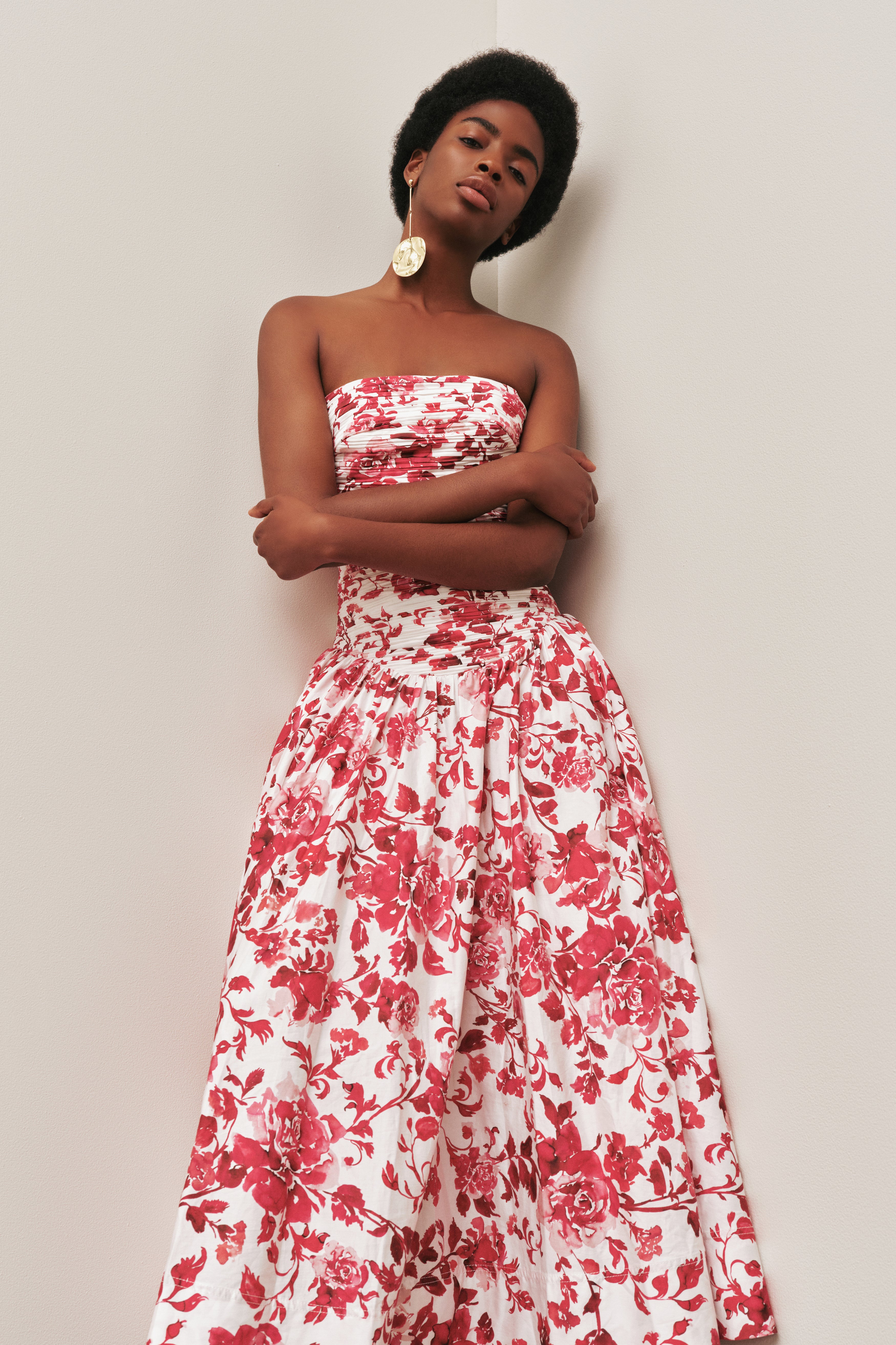 aje pink and red dress Flora Gown-PRISMATIC FLORAL RED / 4