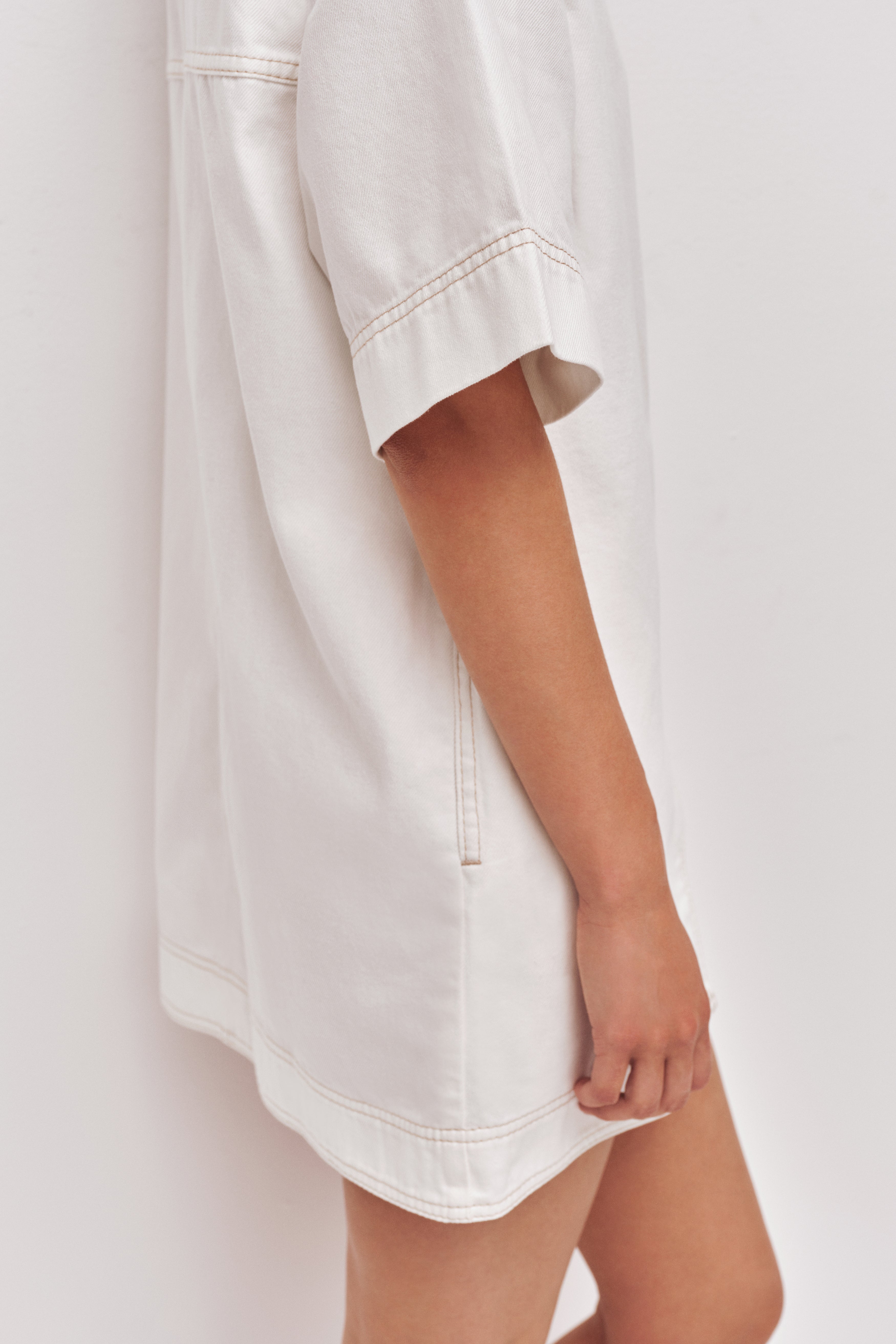 26RE5598_IVRY_5_1764714917