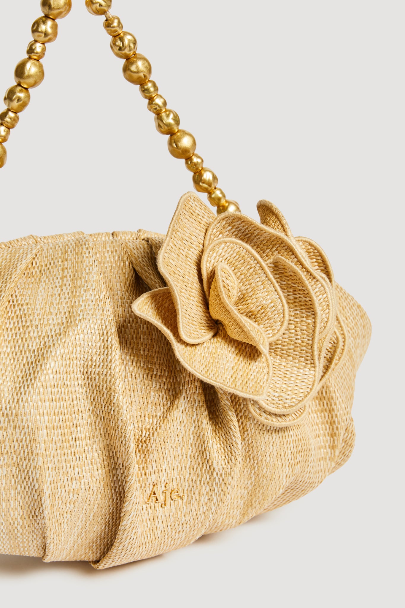 26RE6818_NAT_3_1761285350