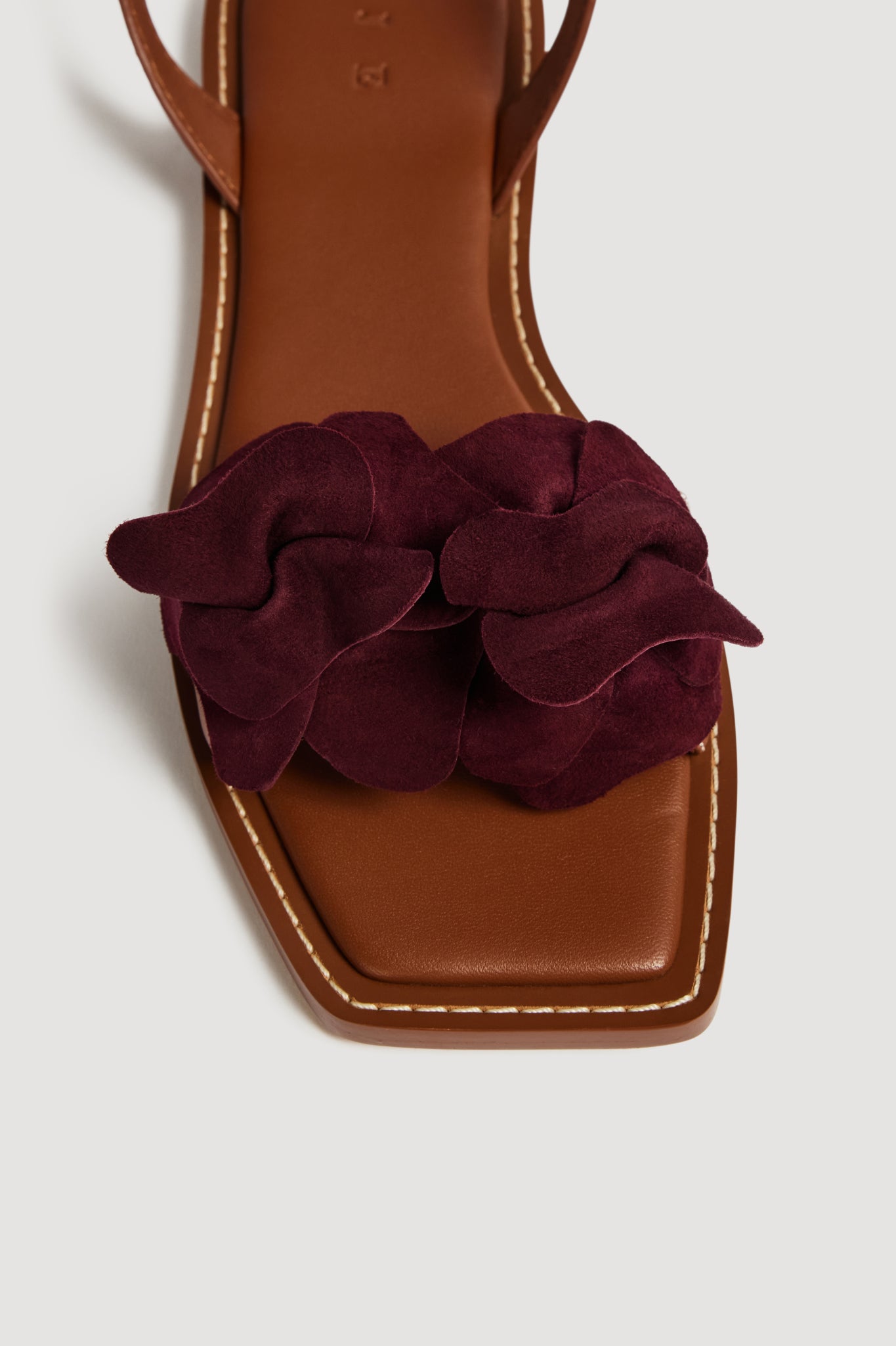 26RE7620_BORDEAUX_5_1759286356