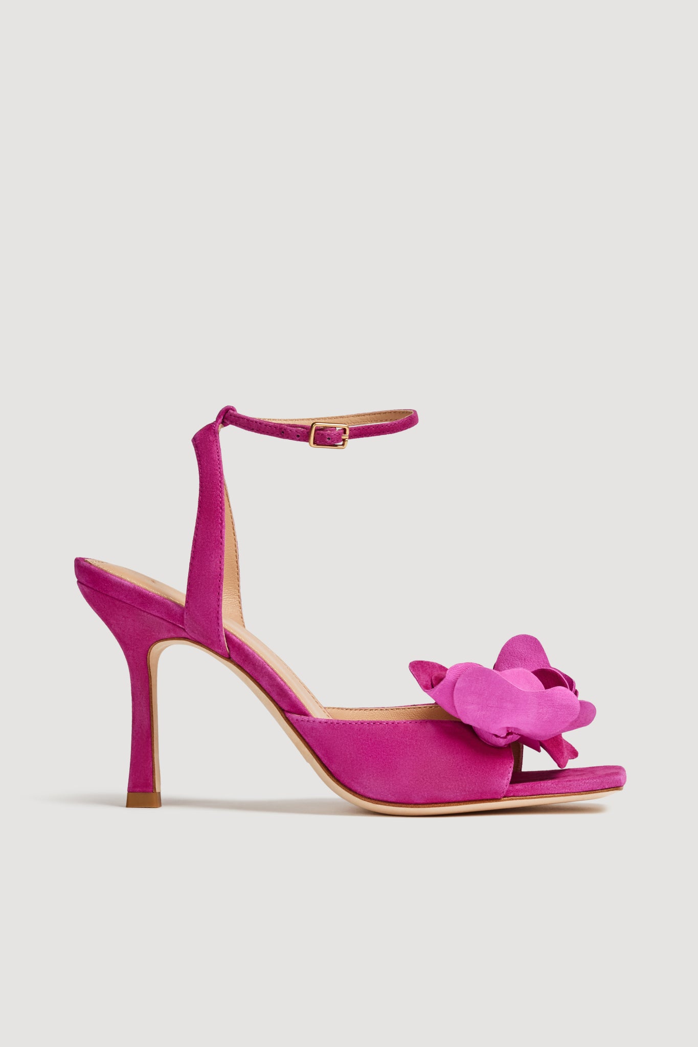 26RE7755_MGNTA_1_1760680260