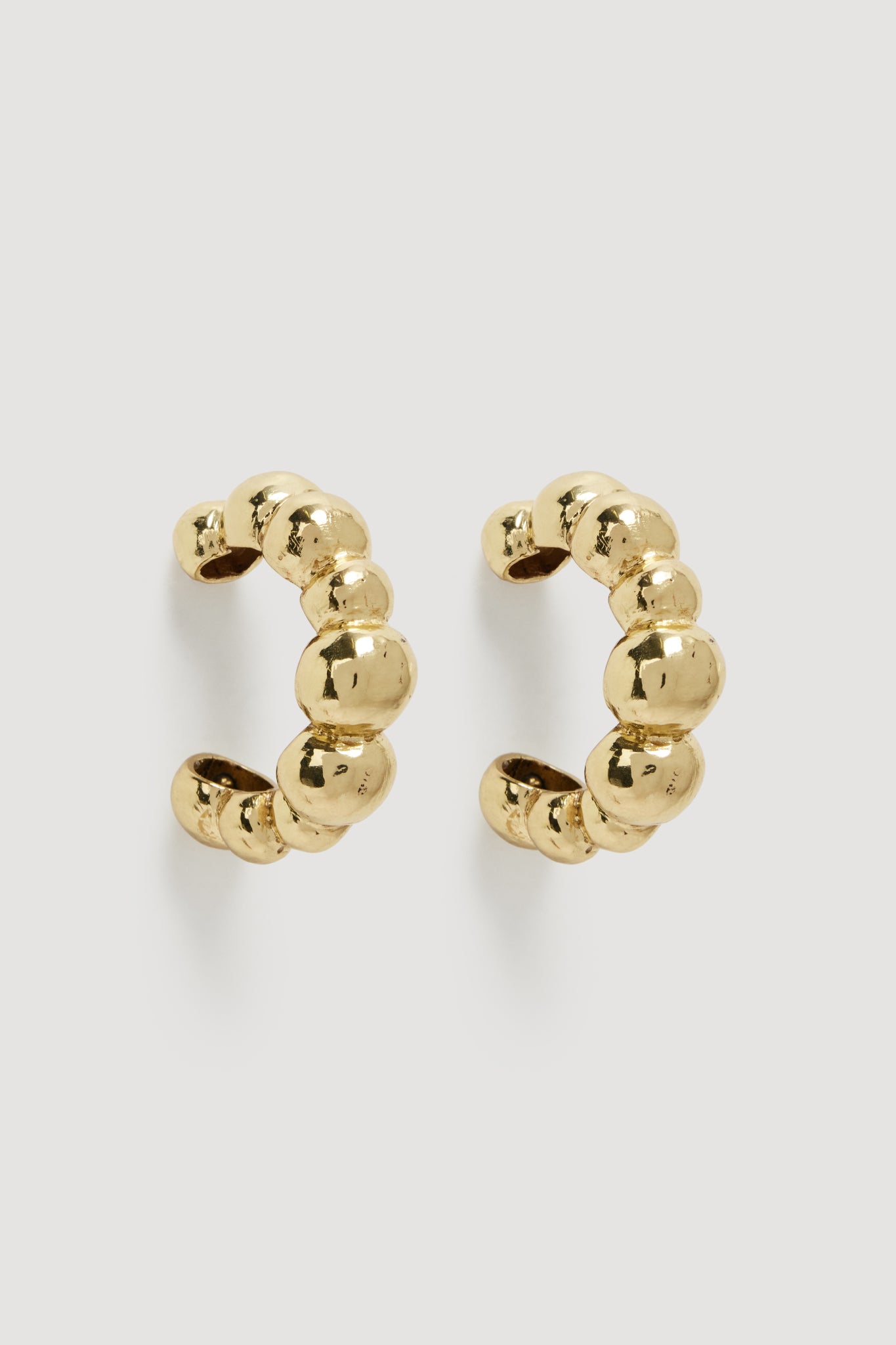 26RE9701_GLD_2_1758721977