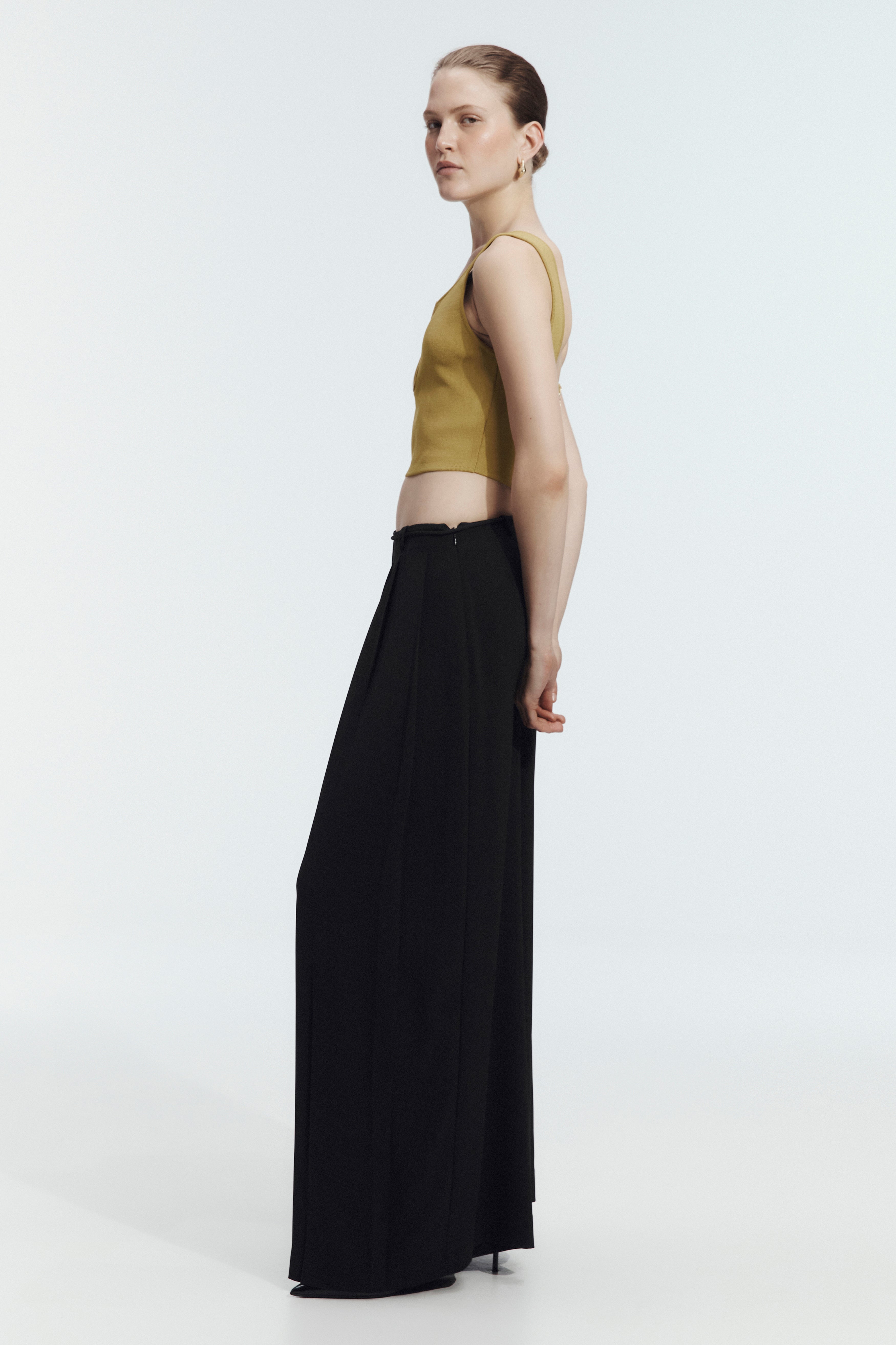 26SS1371_OLV_5_1784260855