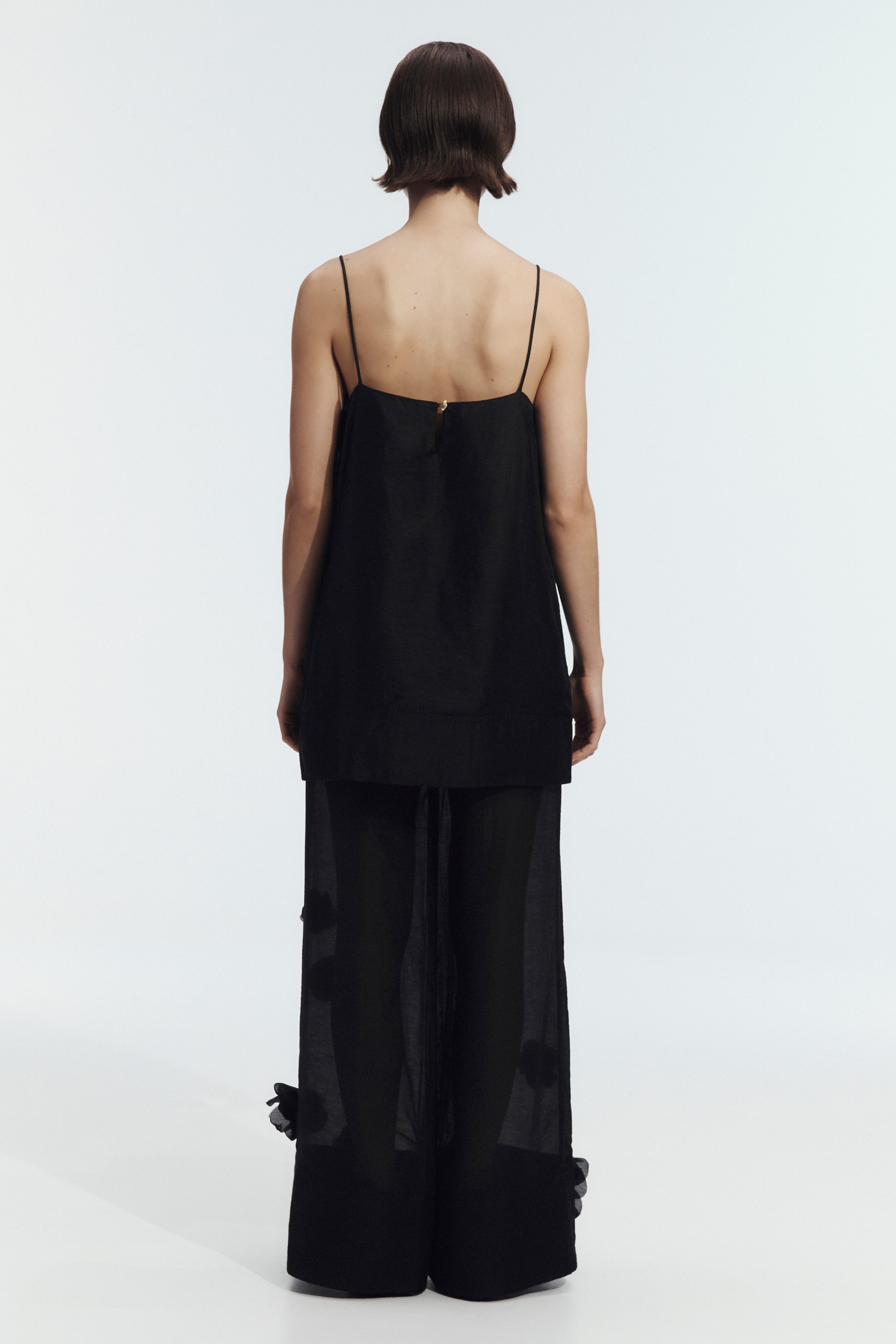 26SS1440_BLK_6_1784258315