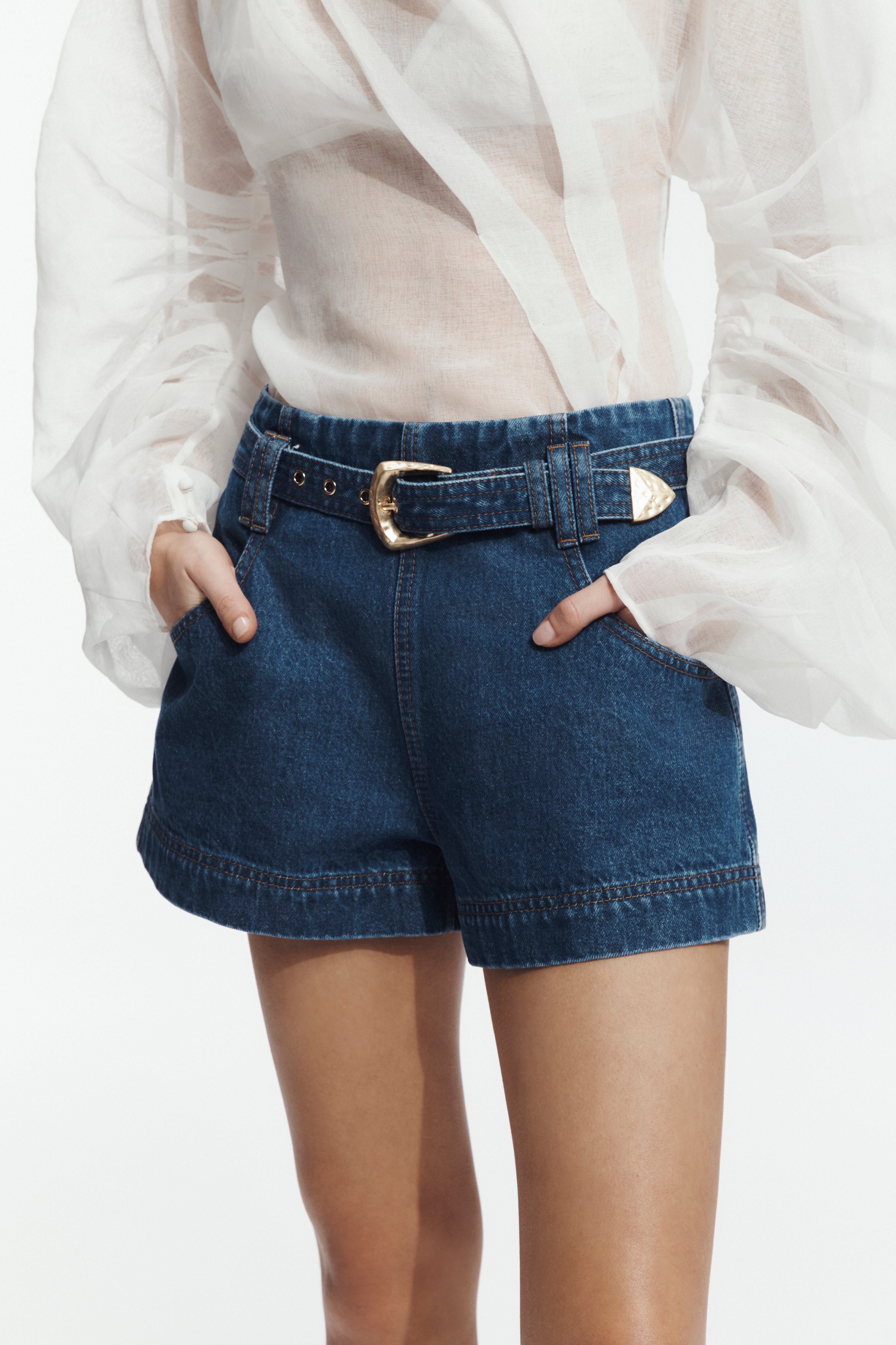 Viva Belted Denim Short