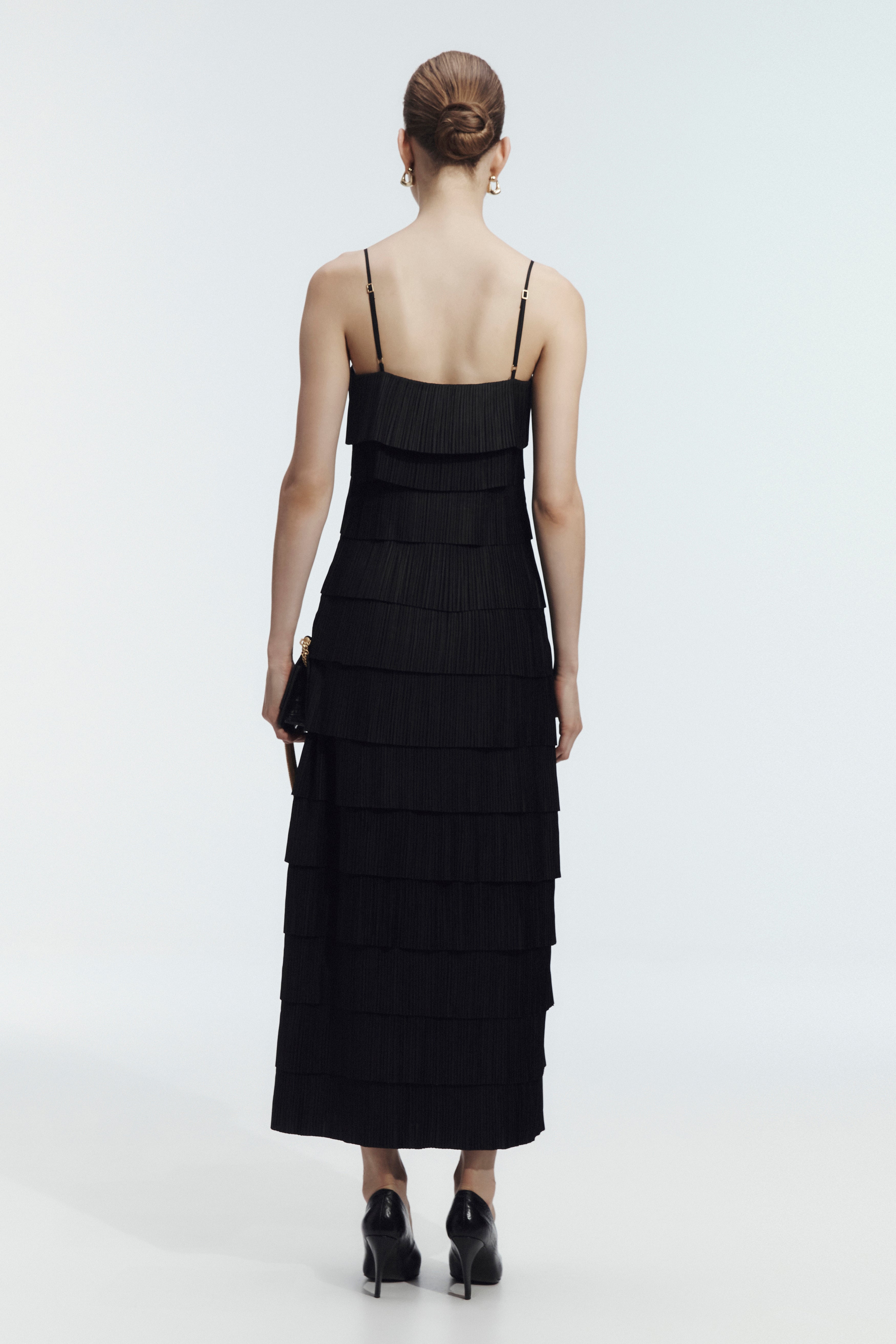 26SS5609_BLK_6_1784253099