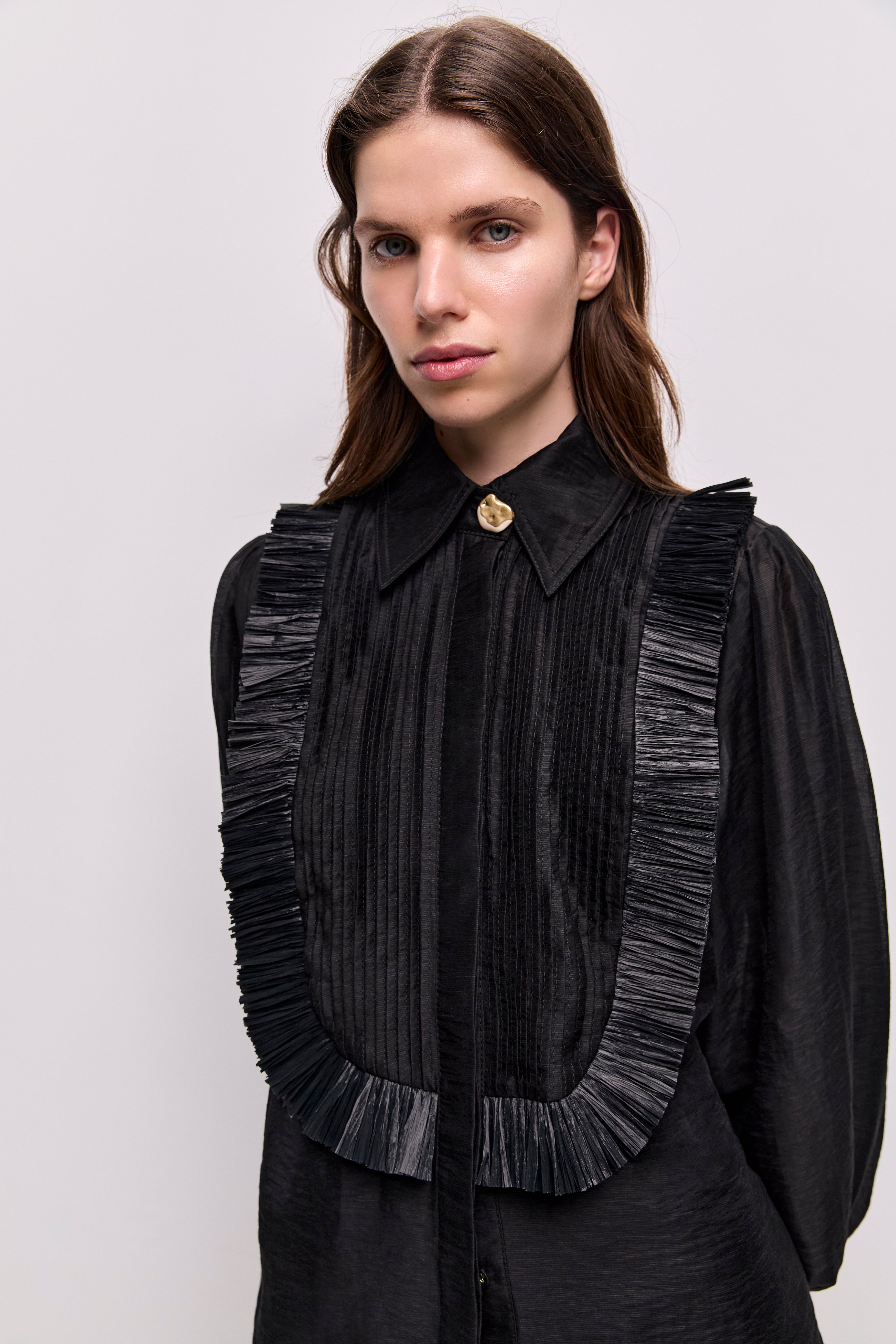 26SU1127_BLK_4_1773877608