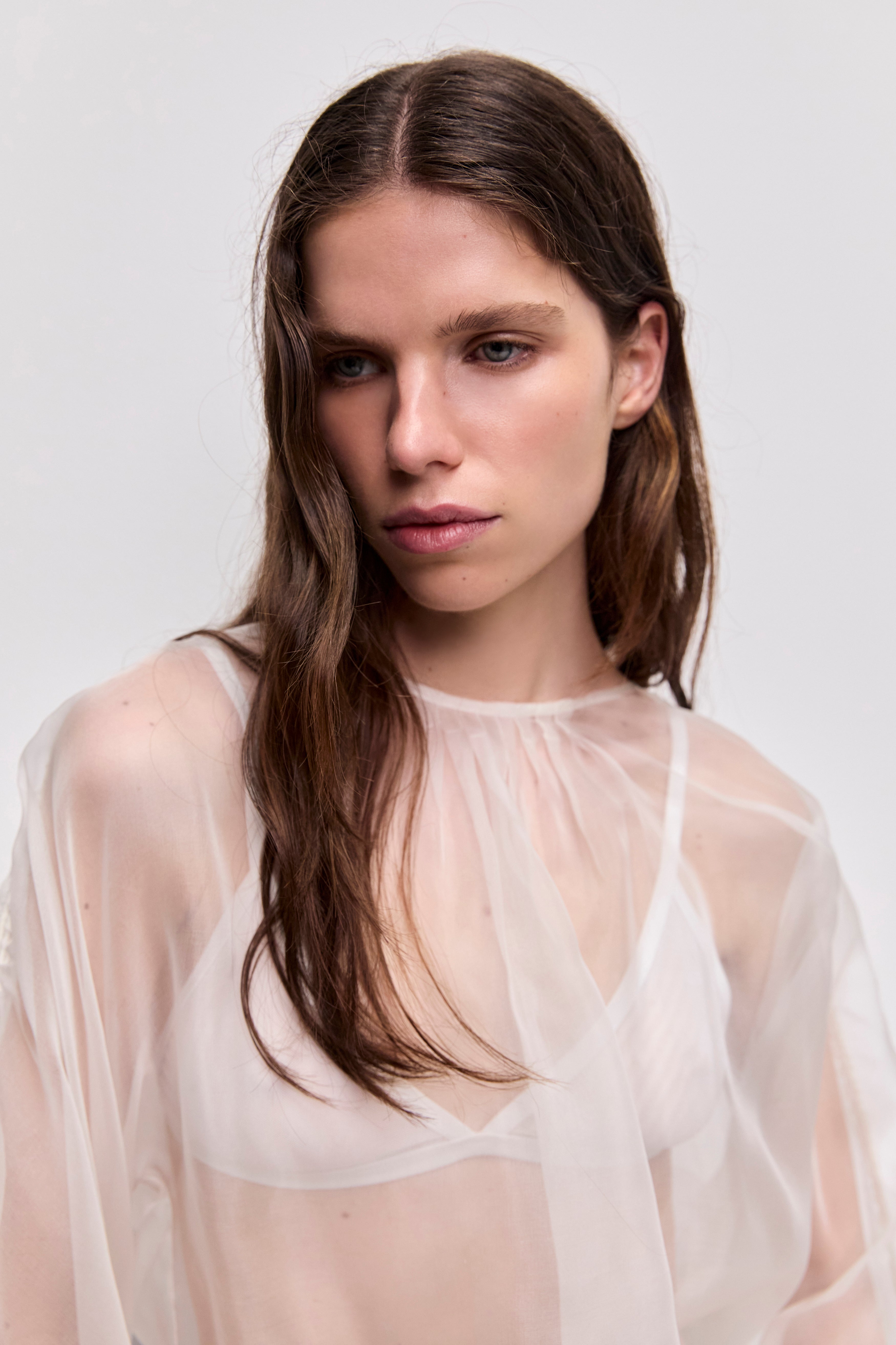 26SU1623_IVRY_4_1772494448