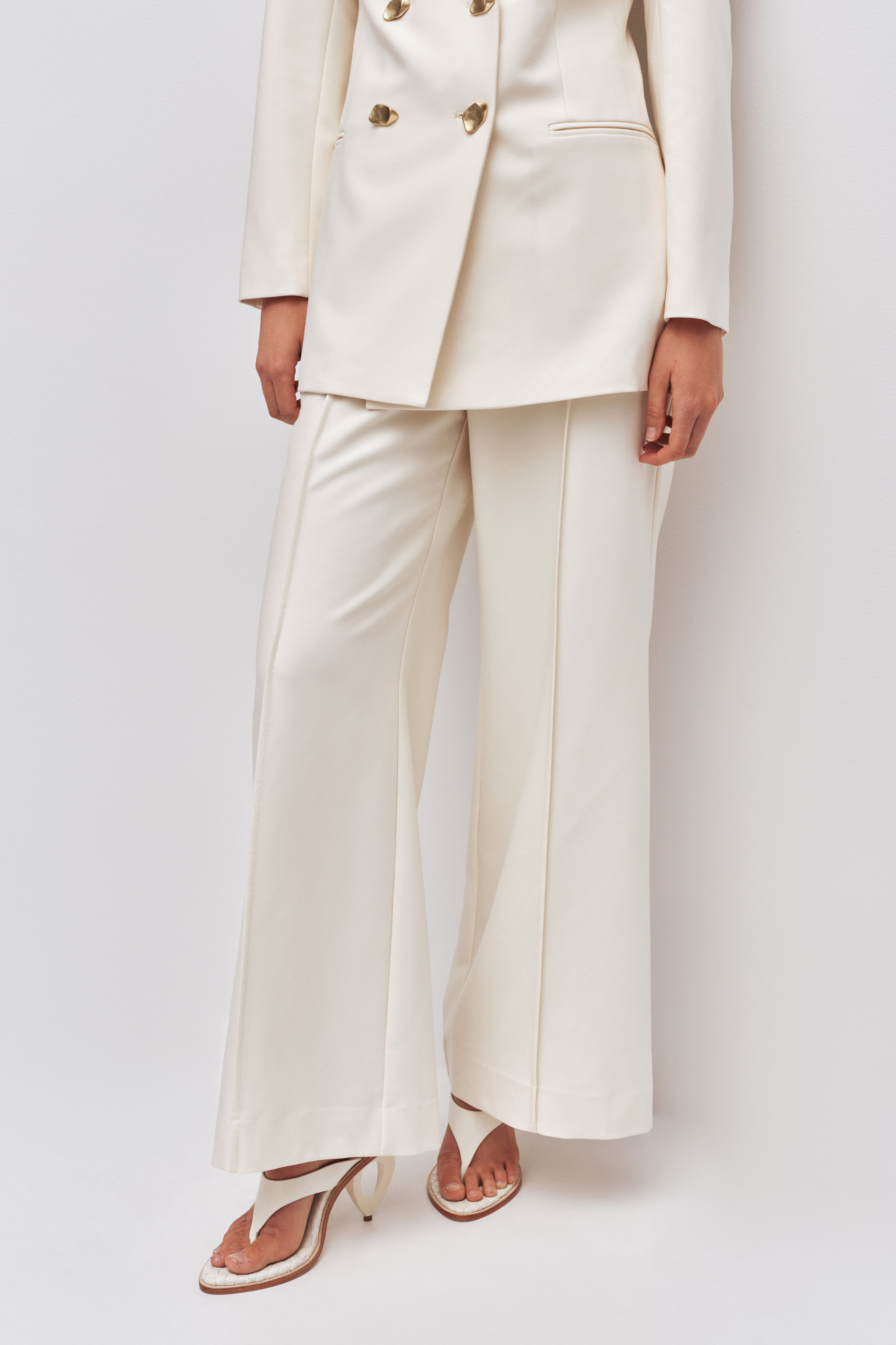 26SU3167_VAN_4_1770014002