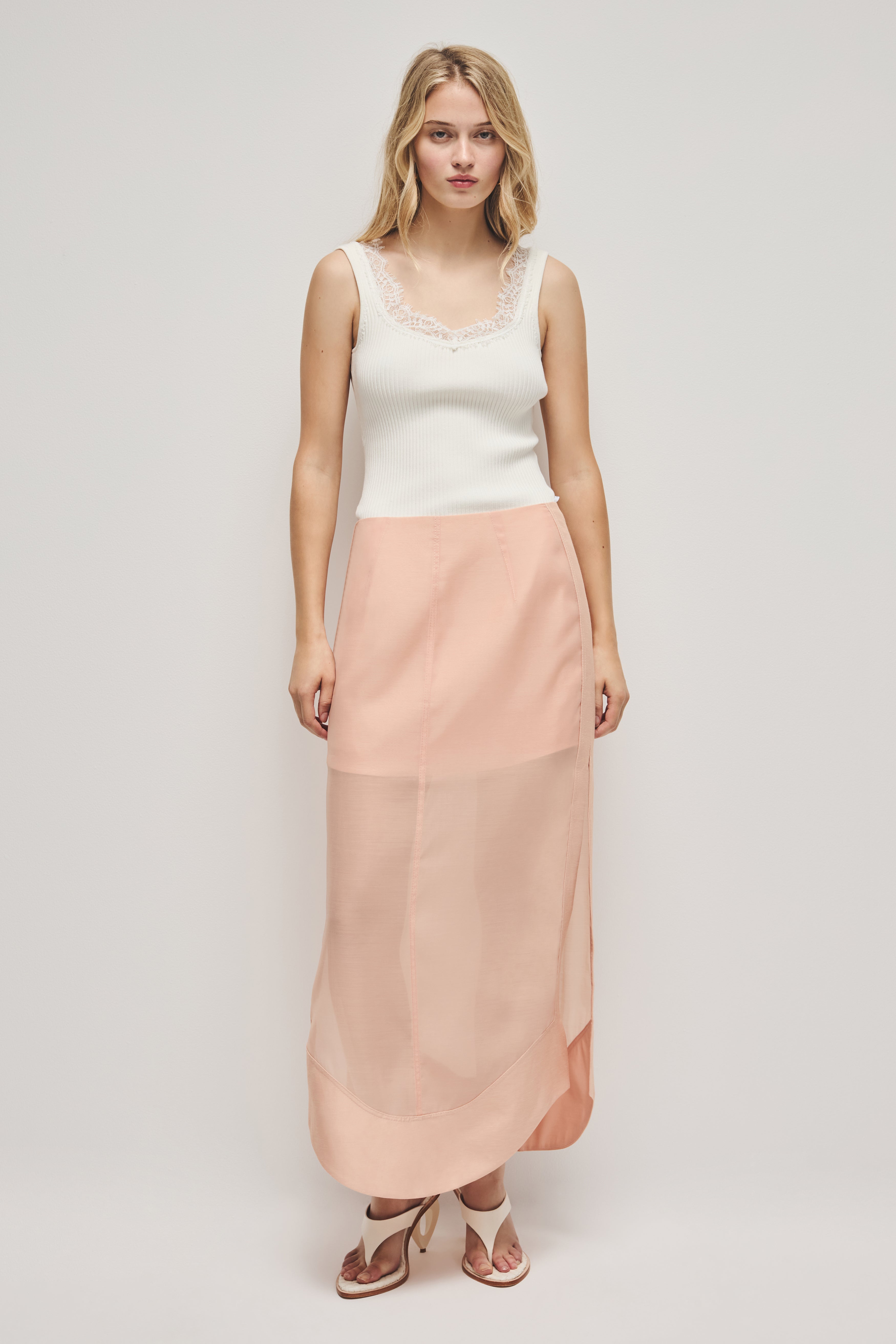 26SU4130_DY-SAND_1_1769039788