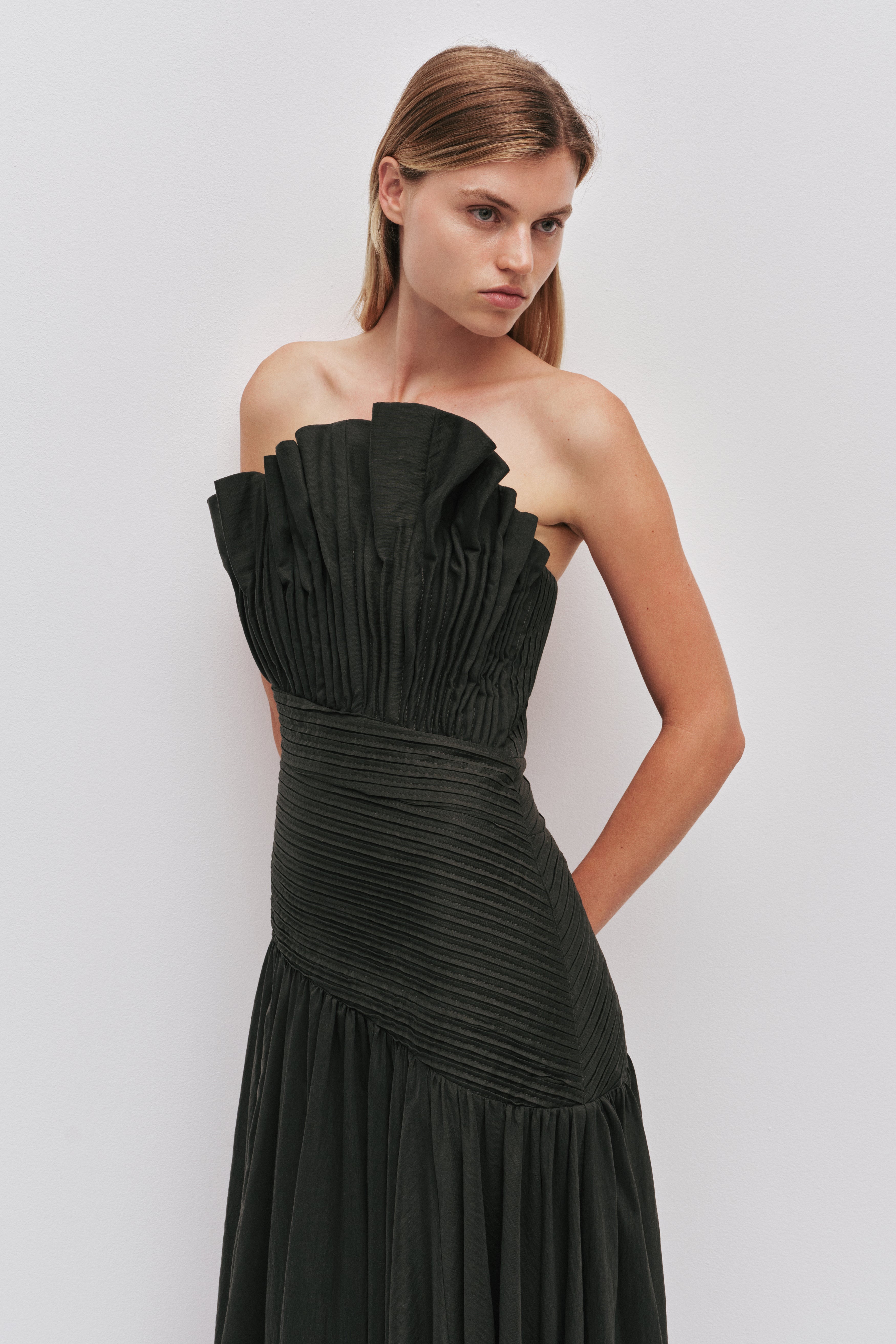 Aquiline Gown | Hunter Green | Aje Aje International Aquiline Gown | Hunter Green | Aje Aje International