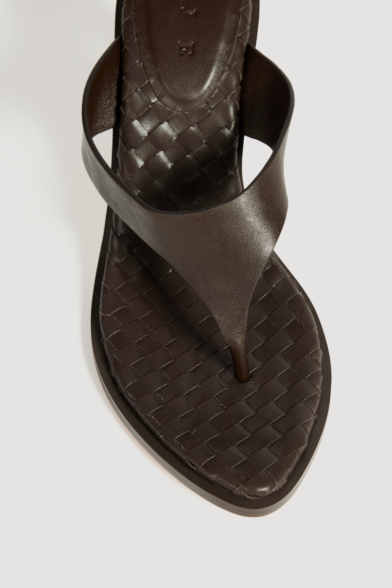 26SU7976_CHOC_3_1768869228