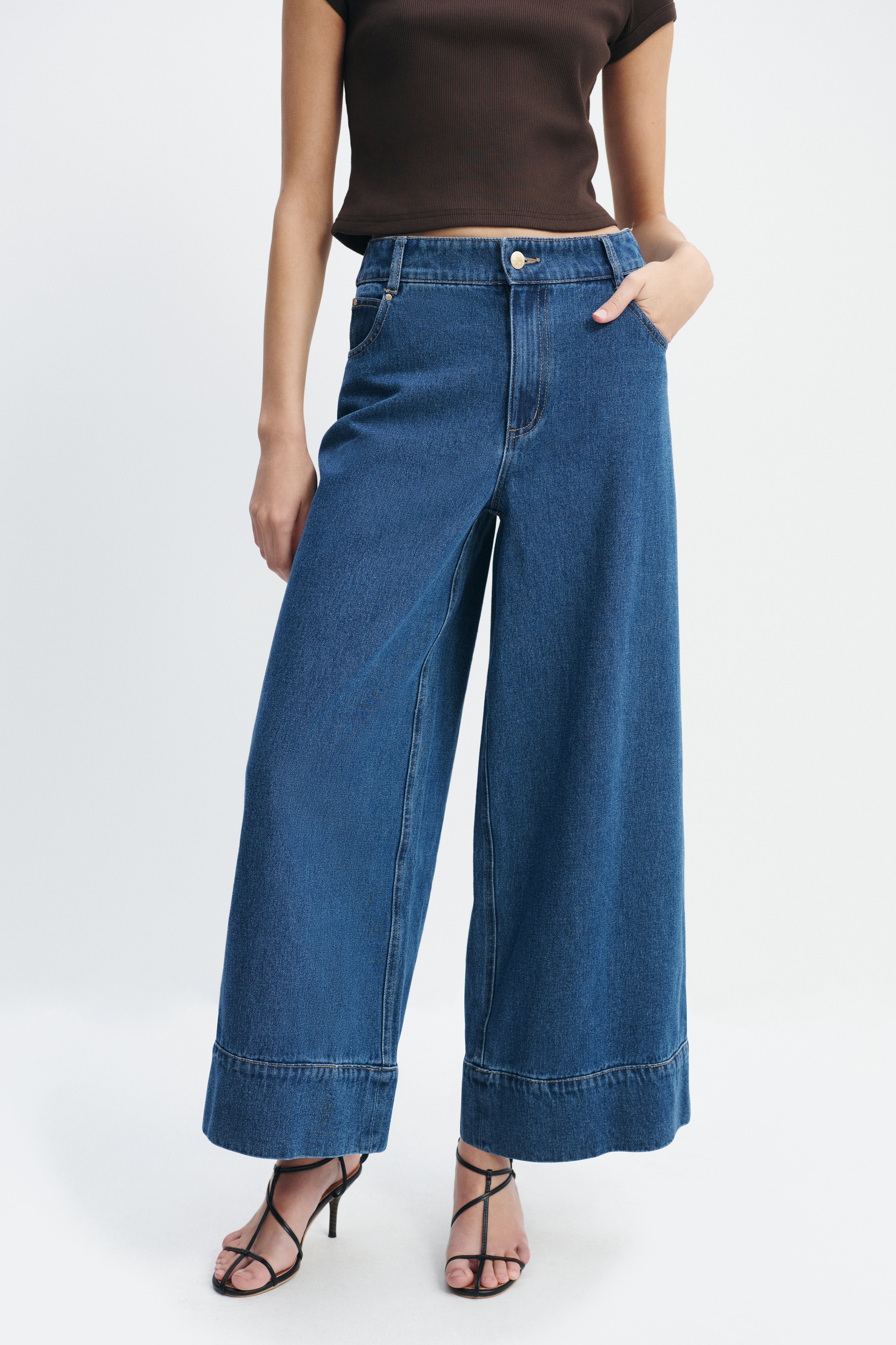 Kendall Wide Leg Jean