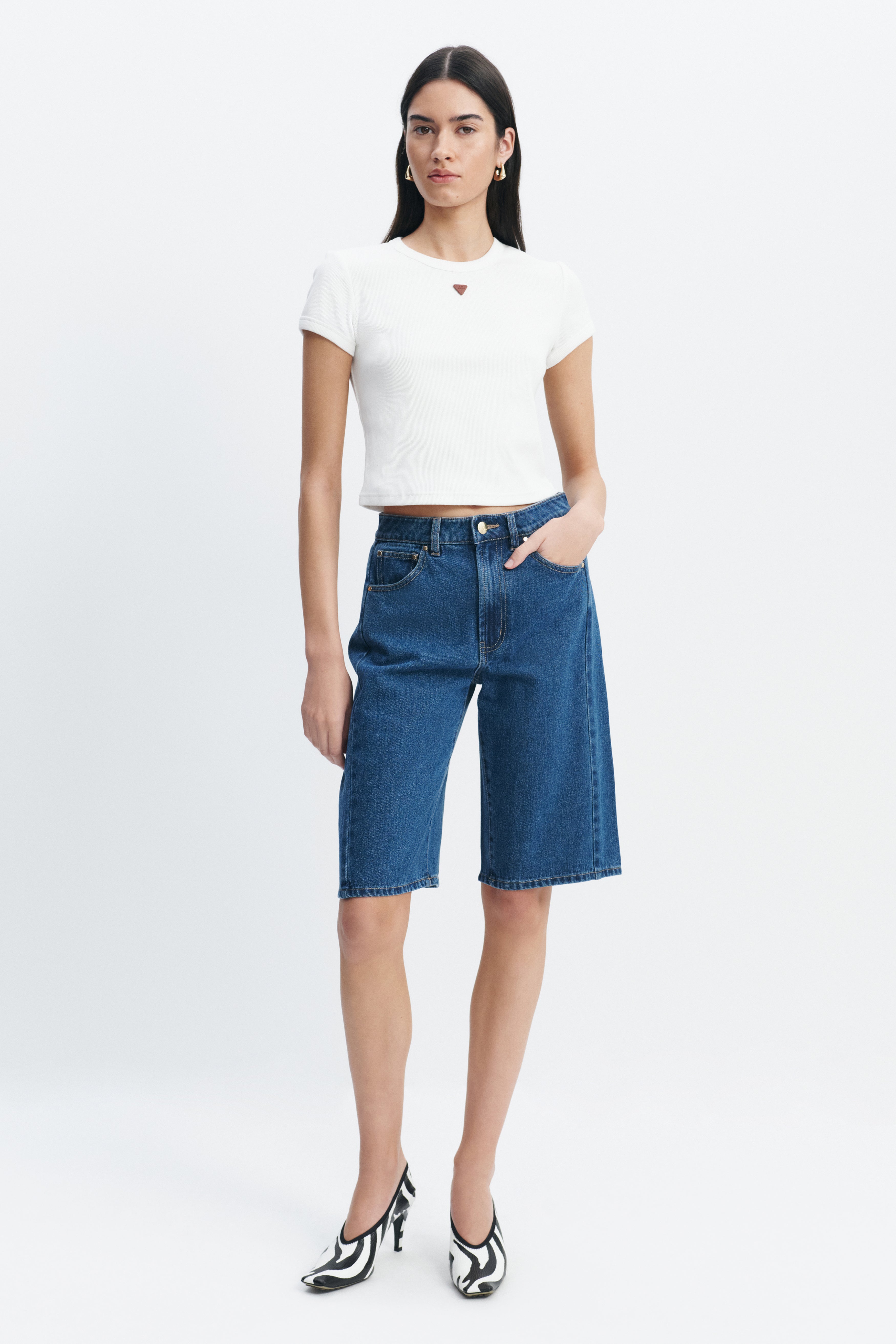 Kendall Barrel Short