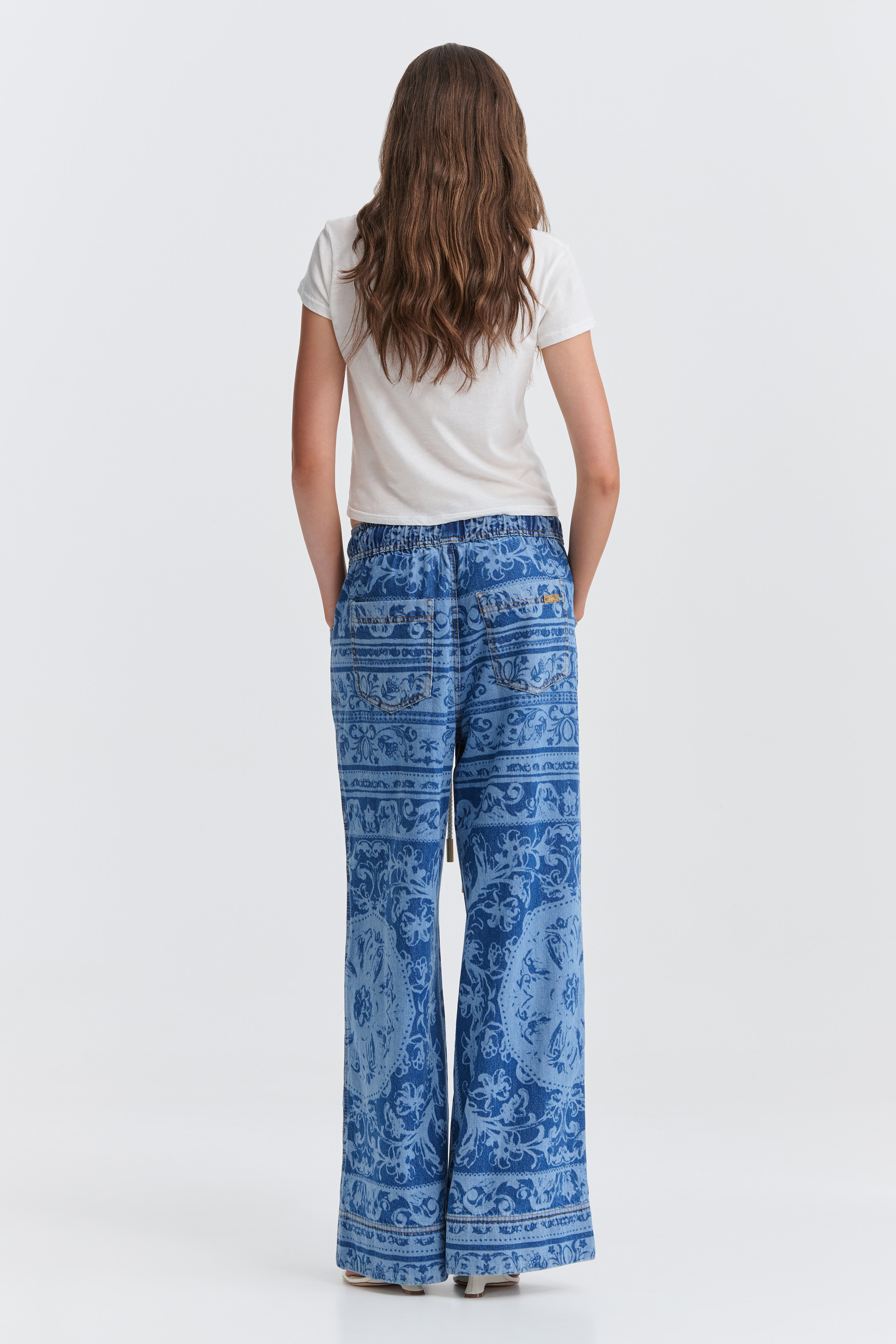 27RE3077_BLU-HEM-WH_6_1792711462
