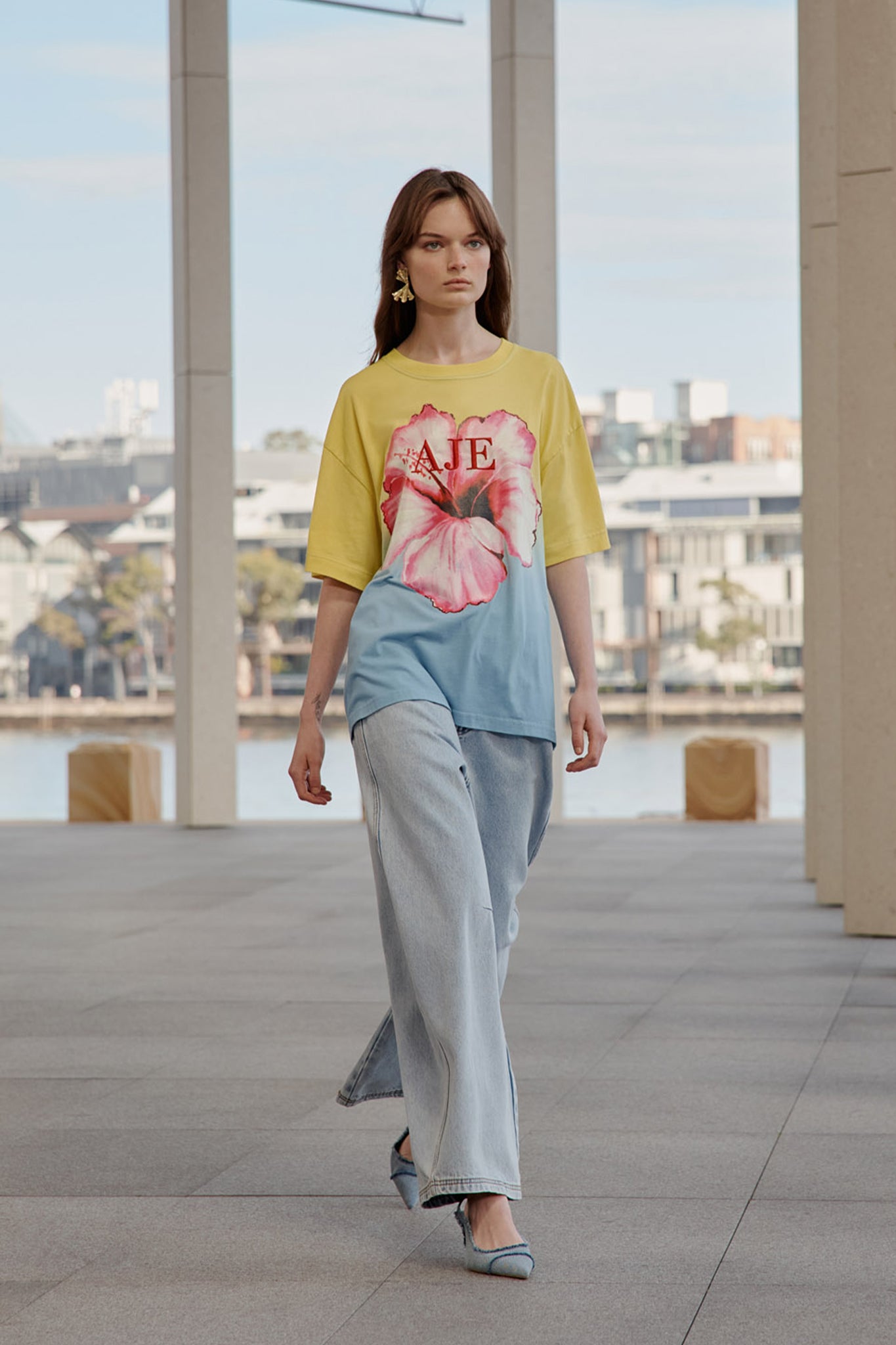 Rhea Oversized Tee