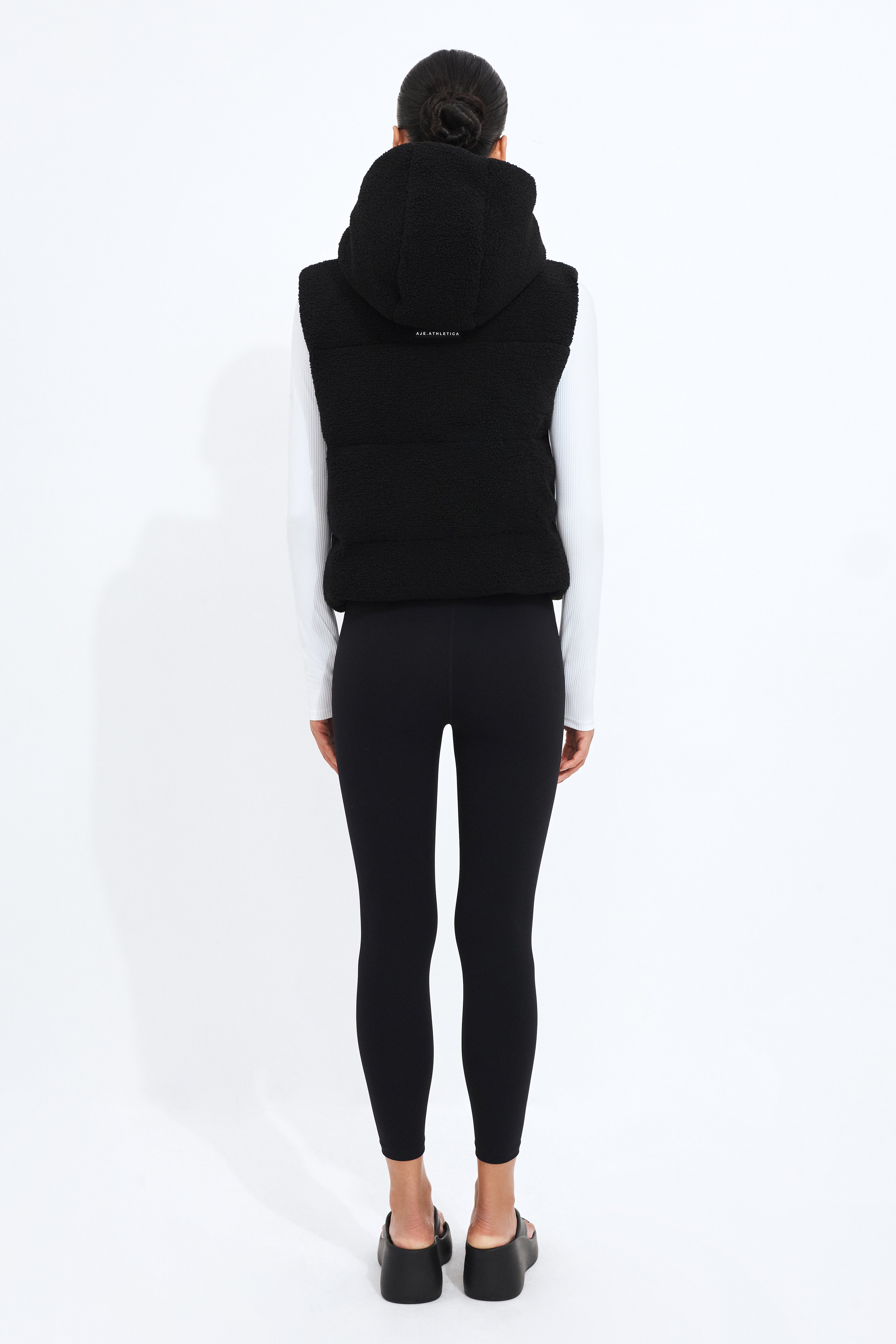 Sherpa Sleevless Vest | Black | Aje Athletica – Aje International