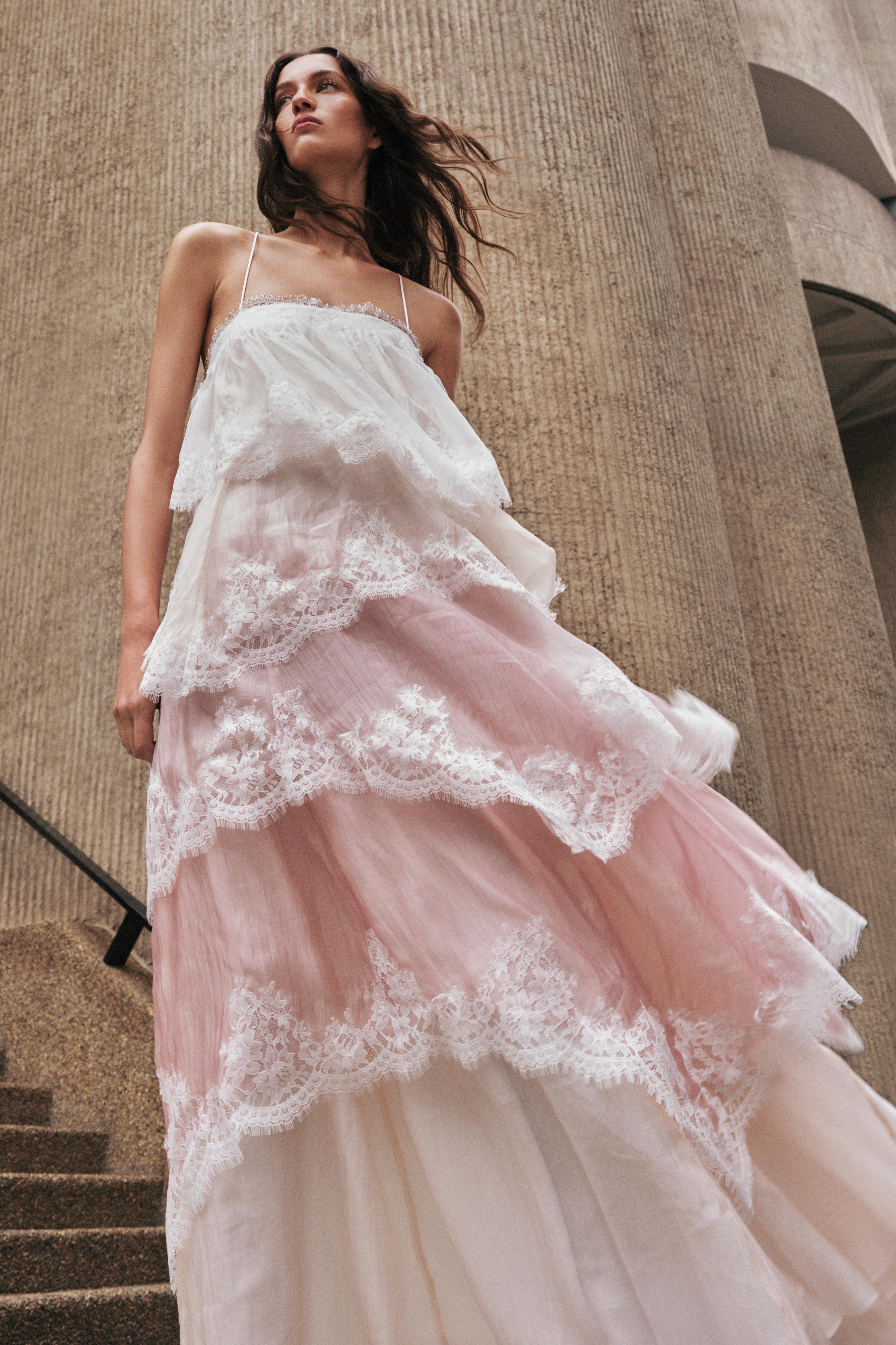 Ophelia Lace Gown-MULTI / 10 Ophelia Lace Gown-MULTI / 10