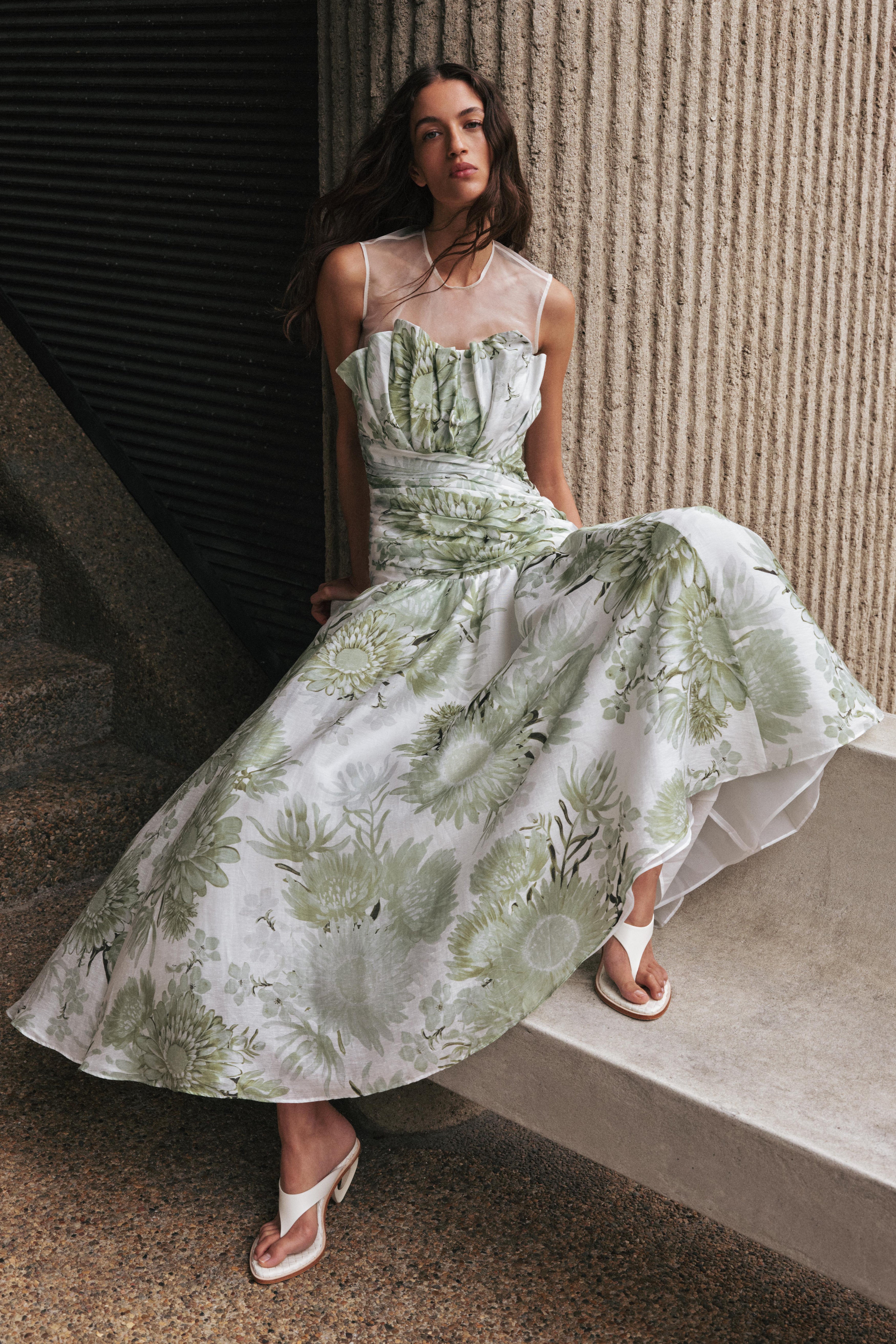 Reflector Gown-OLIVE NATIVE FLORAL / 6 Reflector Gown-OLIVE NATIVE FLORAL / 6