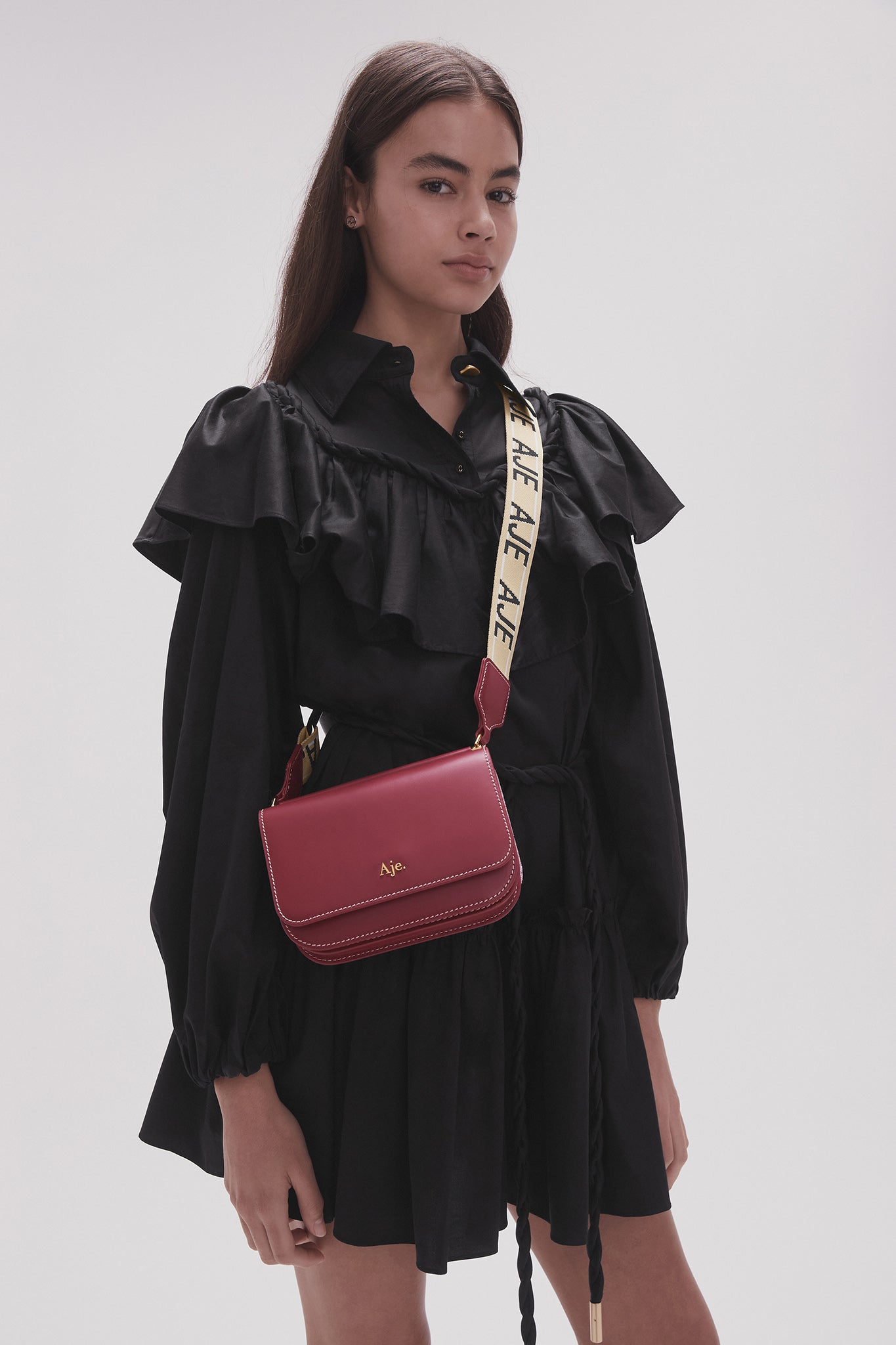 Nova leather crossbody bag Clearance