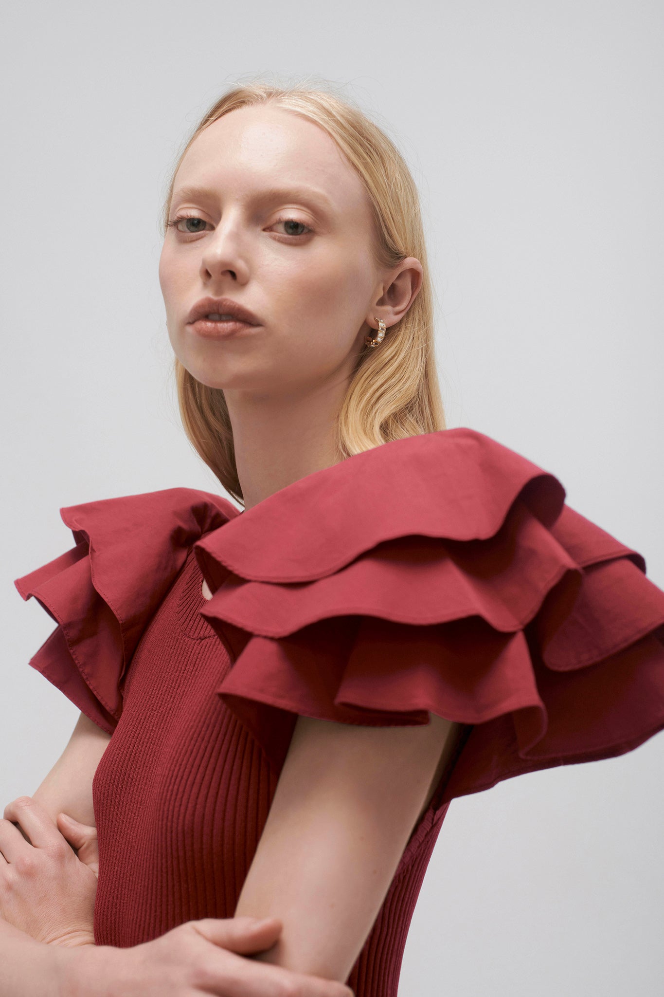 aje questa puff midi dress Questa Puff Midi Dress | Mahogany Red