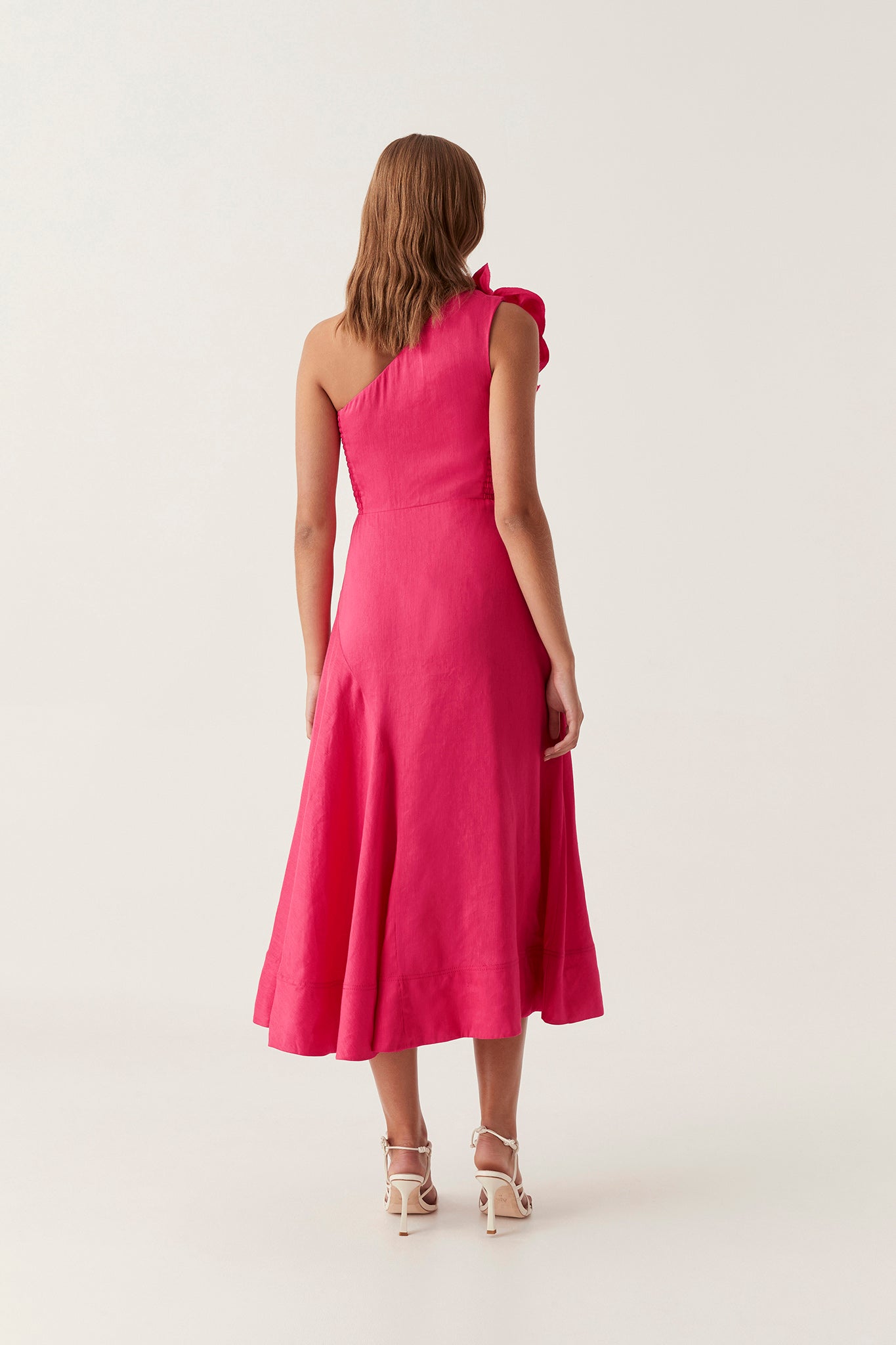 adelia ruffle midi dress aje NEW IN Our gorgeous new #aje 'Adelia Ruffled Midi Dress' spotted on @thetiafox Available to hire in size 8 & 10 in both the Bougainvillea Red & Black colour ways Images: @thetiafox