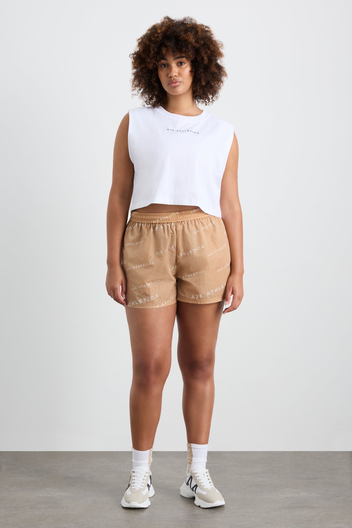 size: 16